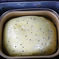 黑芝麻燕麦吐司（面包机版）的做法图解6