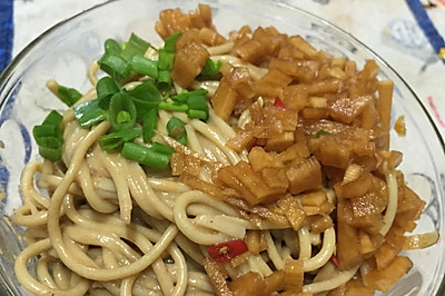 热干面