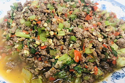 滇味小米辣炒牛肉