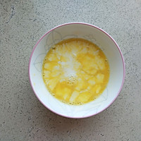 葱香茼蒿厚蛋烧的做法图解3