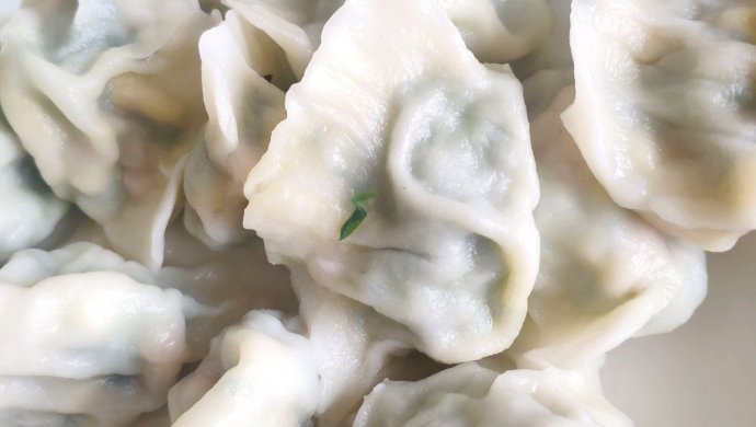 荠菜水饺