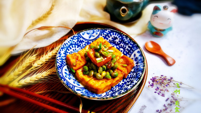 闻着臭吃着香的毛豆烧臭豆腐