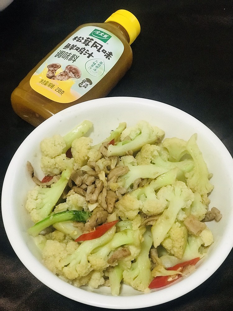 松茸鸡汁炒白花菜的做法