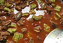 柴火苦瓜烧土鸭的做法