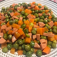 火腿豌豆胡萝卜的做法图解9