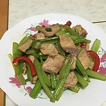 西芹炒肉
