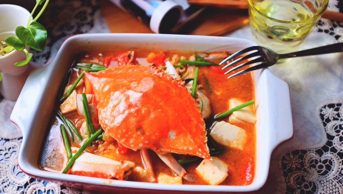 梭子蟹番茄豆腐煲