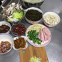 麻辣米线的做法图解1