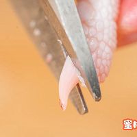 广式靓汤【节瓜眉豆鸡脚汤】消暑又美容！的做法图解2
