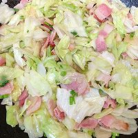 培根炒圆白菜的做法图解7
