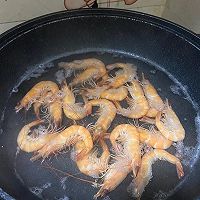 牛肉虾仁伴滑蛋的做法图解2