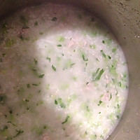 生滚芹菜瘦肉粥的做法图解6