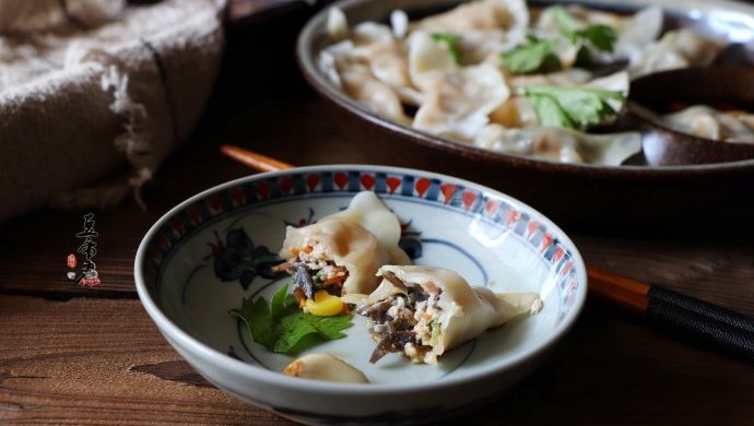 三鲜馅肉饺