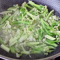 #花10分钟，做一道菜！#海兔花肉菜花家常小炒的做法图解7