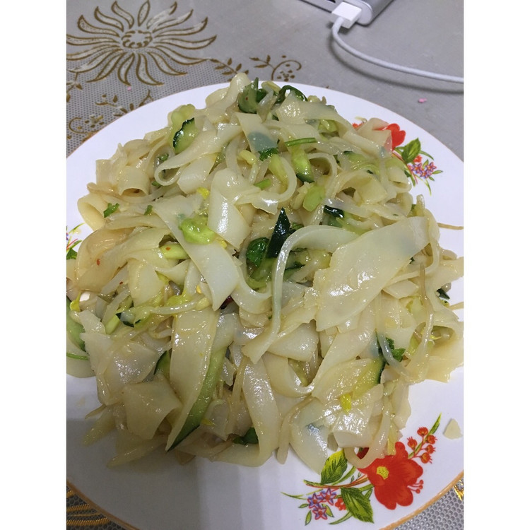简单凉皮制作的做法