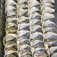 槐花肉馅水饺的做法图解7