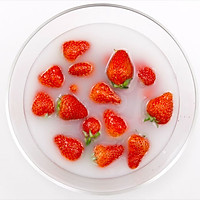 5种方法洗水果｜美食台的做法图解2