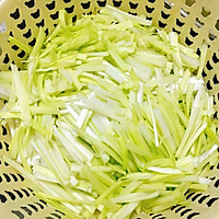 韭黄炒蛋的做法图解1