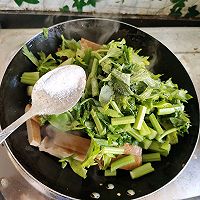 #舌尖上的乡村同款美食#农家芹菜小炒烟熏豆干的做法图解6