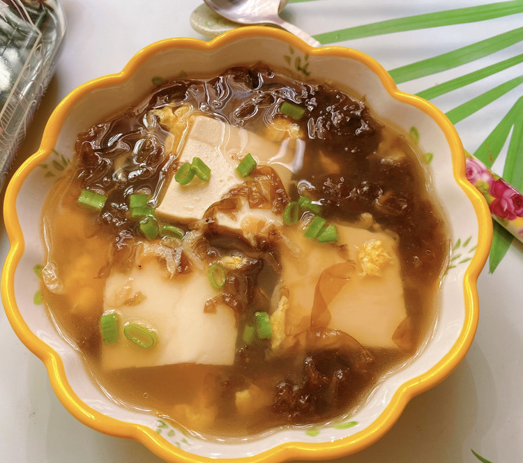 分分钟搞定春季长高‼️紫菜虾皮豆腐汤的做法