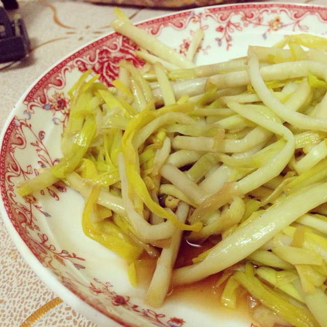 清炒蒜黄的做法