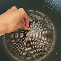 电饭锅版～盐焗鸡的做法图解2
