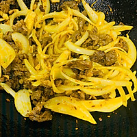#换着花样吃早餐#家常孜然牛肉的做法图解3