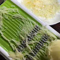 #我们约饭吧#简单快手版的土豆饼的做法图解2