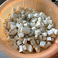 家常黑椒杏鲍菇炒牛肉粒的做法图解9