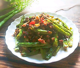 梅干菜煸四季豆的做法