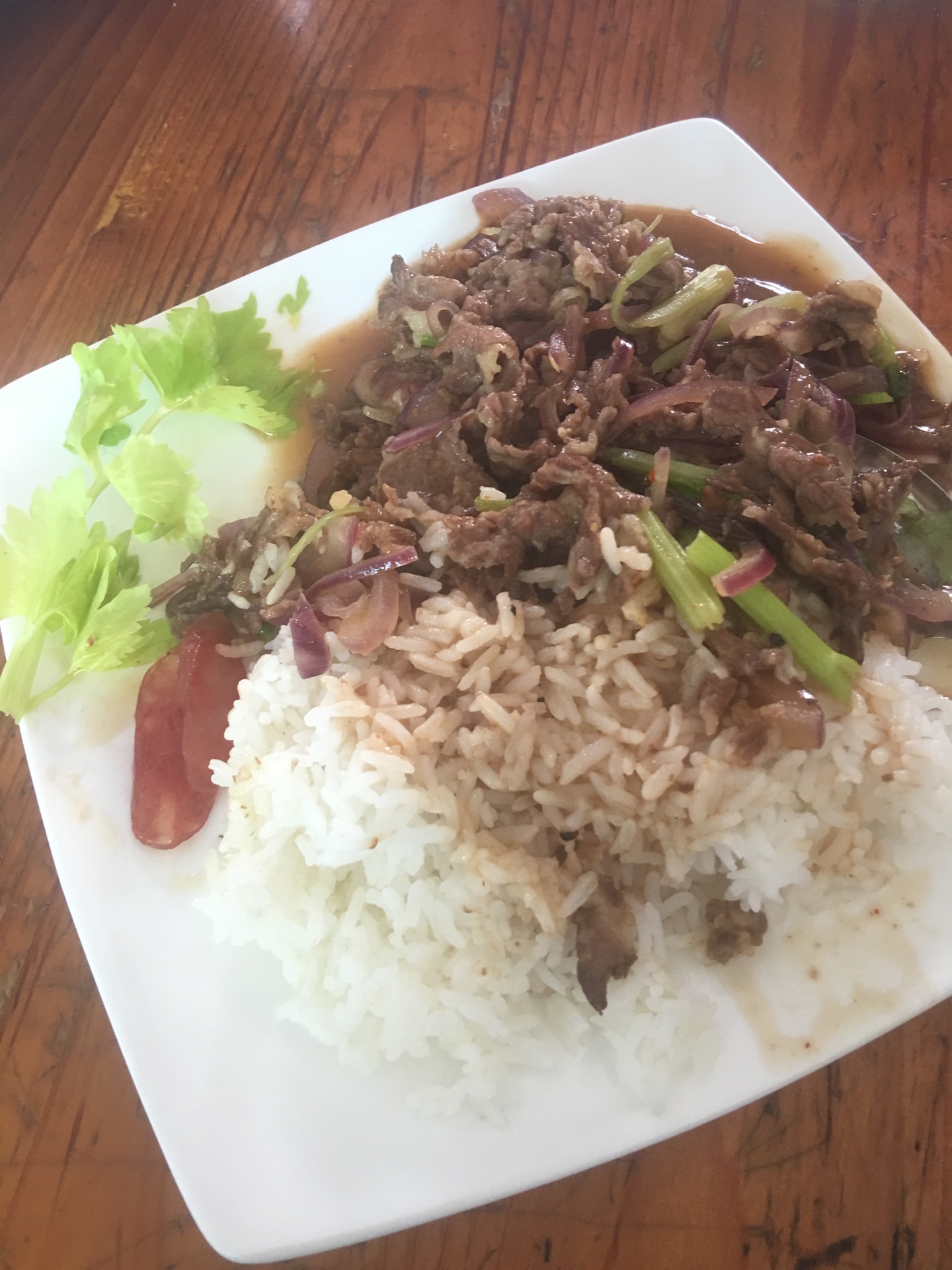 秘製黑椒牛肉飯