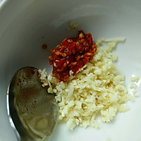 蒜蓉粉丝蒸天鹅蛋的做法图解2