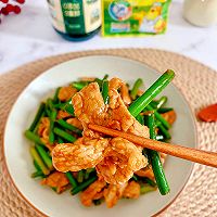 #年在一起 鲜才够味#蒜苔炒肉的做法图解11