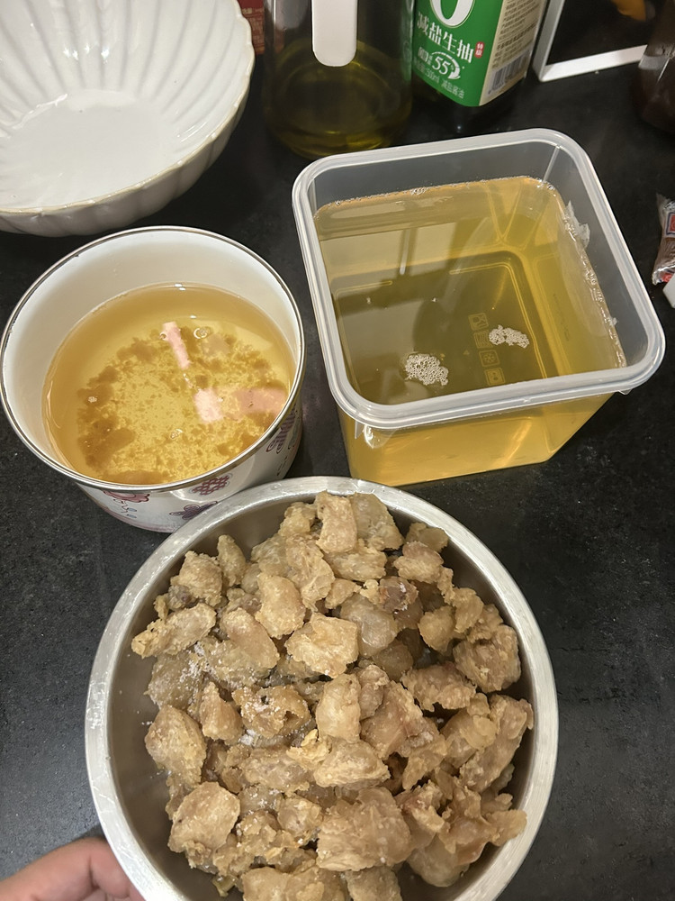 炸猪油的做法