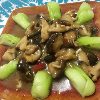 好吃好做的家常香菇油菜