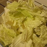 白菜炒年糕的做法图解2
