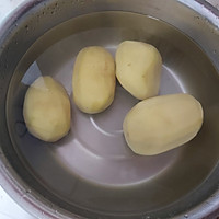 尖椒土豆丝的做法图解1