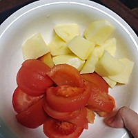 开胃番茄土豆汤的做法图解1