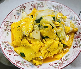 白菜炒鸡蛋的做法