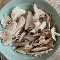 潮汕菌菇鸡肉粥的做法图解4