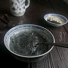 燕麦牛奶黑芝麻糊——快手早餐