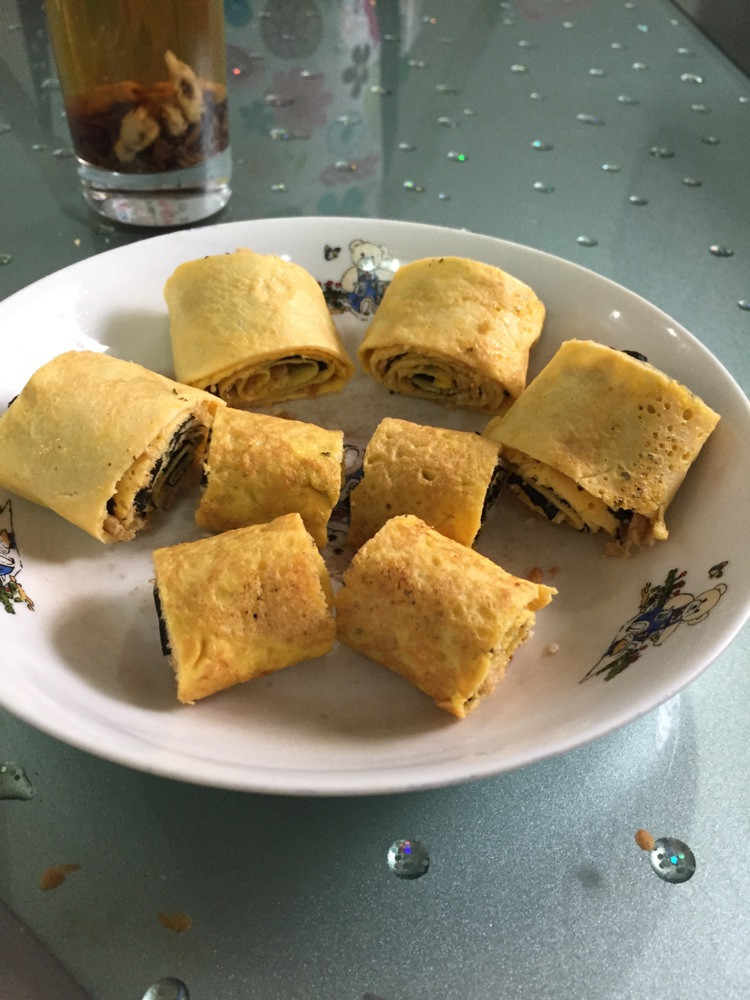 海苔鸡蛋肉松卷的做法