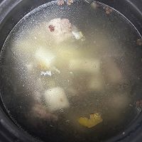 养生厨房之山药排骨汤的做法图解4
