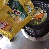 丝瓜菌菇汤#鲜有赞，爱有伴#的做法图解8