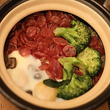 #冬天就要吃火锅#土锅版腊肠杂粮煲仔饭