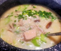 小米猪肝砂锅粥的做法