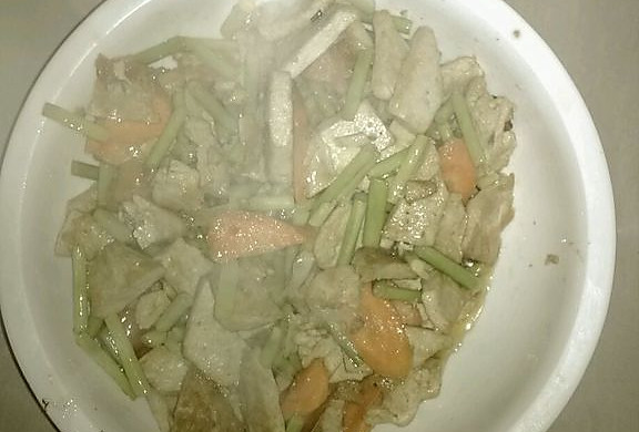 蒜薹豆腐