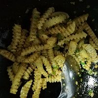 狼牙土豆的做法图解1