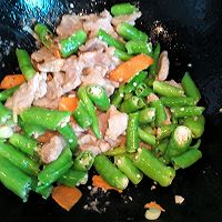 杭椒炒肉（家常）的做法图解6