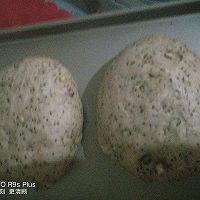 黑芝麻坚果全麦面包的做法图解5